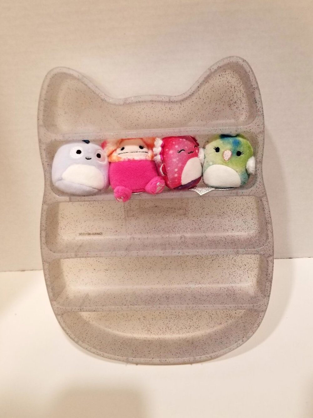 Squishmallows Play and Display Case w/4 Squishmallows, EUC
